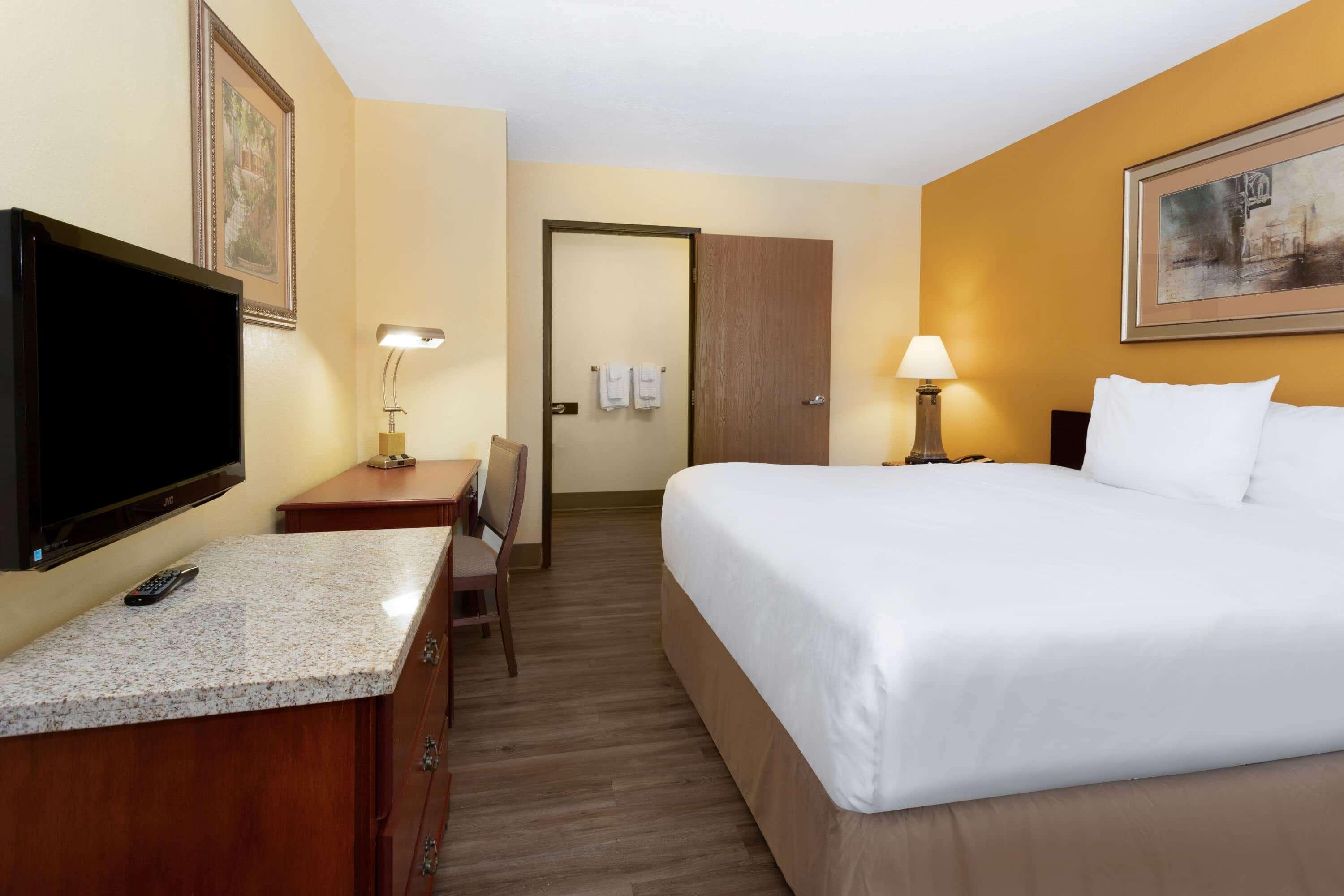 Travelodge By Wyndham Albuquerque East Екстер'єр фото